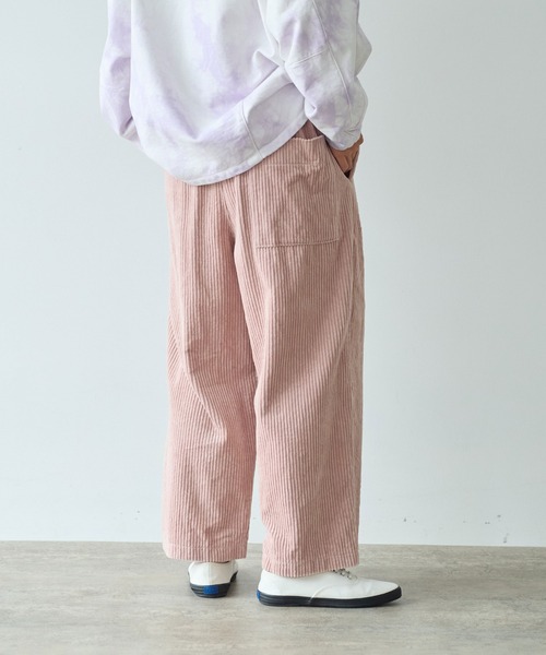 yuni（ユニ　）の「コットンコーデュロイ　ゴムタックパンツ（その他パンツ・レディース・ピンク/ホワイト/ブラック・FREE）」の9枚目の写真