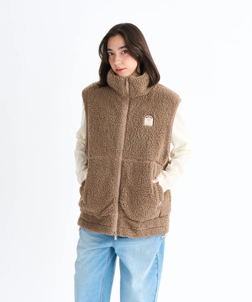 ROXY(ロキシー)の「BELLIS BOA VEST/ロキシー撥水加工モコモコボアベスト(その他アウター・レディース・ブラウン/コーラル/ブラック/ナチュラル/グリーン・MEDIUM/SMALL/LARGE)」の11枚目の写真