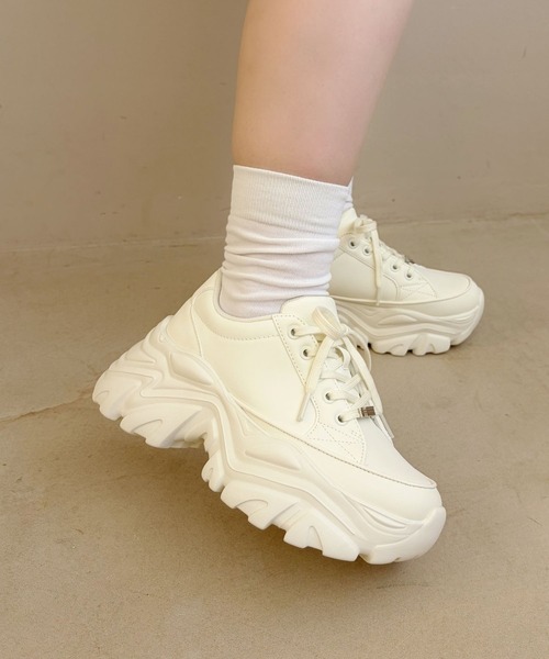 2025秋冬新作パーツ付きボリュームソールスニーカー/OT3779