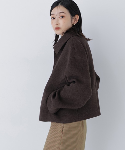 NATURAL BEAUTY BASIC（ナチュラルビューティーベーシック）の「◇ステンカラージップブルゾン（ブルゾン・レディース・ダークブラウン/グレイッシュベージュ/オフホワイト・MEDIUM/SMALL）」の13枚目の写真