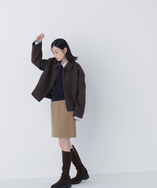 NATURAL BEAUTY BASIC（ナチュラルビューティーベーシック）の「◇ステンカラージップブルゾン（ブルゾン・レディース・ダークブラウン/グレイッシュベージュ/オフホワイト・MEDIUM/SMALL）」の17枚目の写真