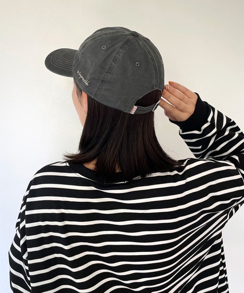 CRB(シーアールビー)の「ピグメントロゴキャップ(キャップ・レディース・ピンク/ベージュ/パープル/ブラック/ワイン/チャコールグレー・F)」の22枚目の写真