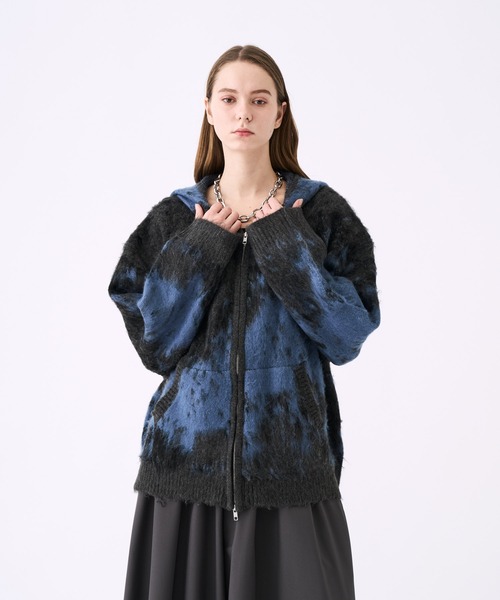 KUUUPY（クーピー）の「Gradient Shaggy Zip Knit Hoodie - グラデーションシャギージップニットパーカー（パーカー・メンズ・ブラック/ブルー・SMALL/MEDIUM/LARGE）」の16枚目の写真