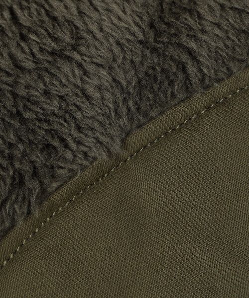 FREAK'S STORE(フリークスストア)の「リラックスフィット リバーシブル ボアベスト/ミリタリー(その他アウター・メンズ・ブラック/オリーブ/レオパード・MEDIUM/LARGE)」の5枚目の写真