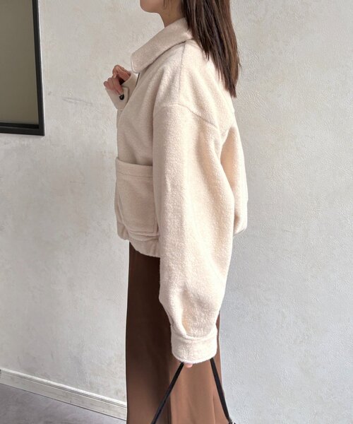 Thevon（ゼボン）の「ステンカラーブークレブルゾン（ブルゾン・レディース・ブラウン/アイボリー・FREE）」の5枚目の写真