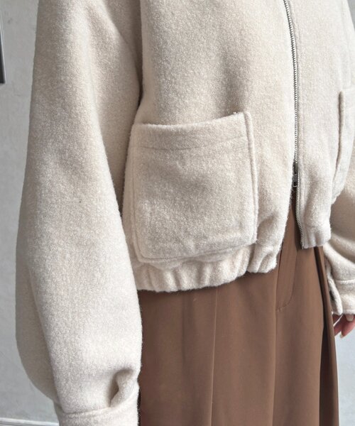 Thevon（ゼボン）の「ステンカラーブークレブルゾン（ブルゾン・レディース・ブラウン/アイボリー・FREE）」の13枚目の写真