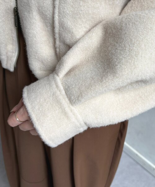 Thevon（ゼボン）の「ステンカラーブークレブルゾン（ブルゾン・レディース・ブラウン/アイボリー・FREE）」の14枚目の写真