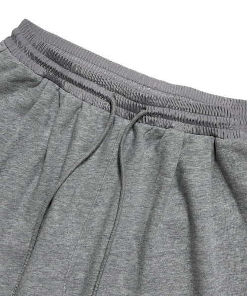 Chikashitsu +(チカシツプラス)の「【Chikashitsu +】back button straight sweat pants / 【チカシツプラス】バックボタンストレートスウェットパンツ(スウェットパンツ・メンズ・ブラック/グレー・ONE SIZE)」の15枚目の写真