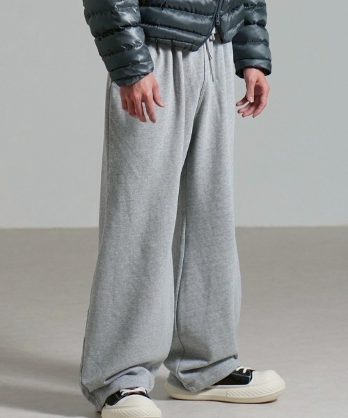 Chikashitsu +(チカシツプラス)の「【Chikashitsu +】back button straight sweat pants / 【チカシツプラス】バックボタンストレートスウェットパンツ(スウェットパンツ・メンズ・ブラック/グレー・ONE SIZE)」の18枚目の写真