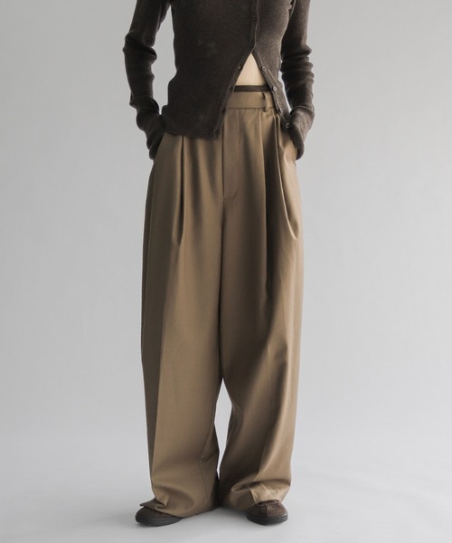 lit（リット）の「Knit Layered Like Pants（スラックス・レディース・ダークグレー/モカ・36/38）」の2枚目の写真