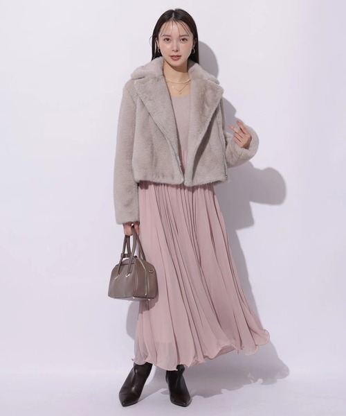 Mystrada（マイストラーダ）の「プリーツメローラメニットワンピース