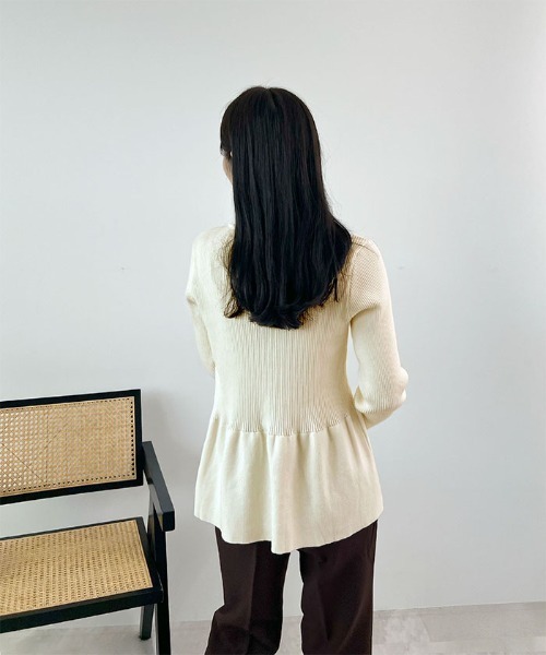 Futier land（フューティアランド）の「【8色展開】ペプラムリブニット（ニット/セーター・レディース・マスタード/ブラウン/グレー/ネイビー/レッド/アイボリー/ライトブルー/サーモンピンク・MEDIUM/LARGE）」の21枚目の写真