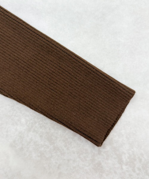 Futier land（フューティアランド）の「【8色展開】ペプラムリブニット（ニット/セーター・レディース・マスタード/ブラウン/グレー/ネイビー/レッド/アイボリー/ライトブルー/サーモンピンク・MEDIUM/LARGE）」の12枚目の写真