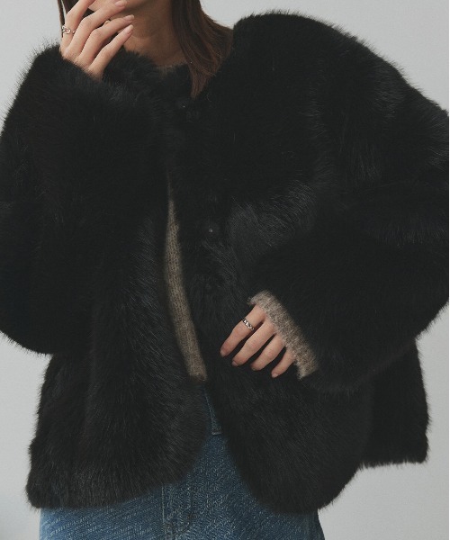 ノーカラー フェイクファーコート（ノーカラーコート）｜ad thie