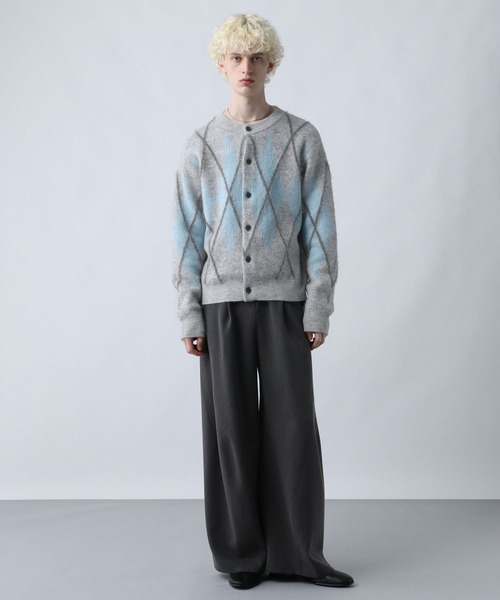 HARE（ハレ）の「アーガイルクルーネックカーディガン(HARE)（カーディガン/ボレロ・メンズ・ブラック/グレー・FREE）」の6枚目の写真