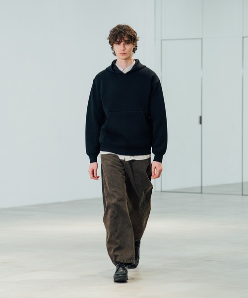 CITY TOKYO（シティトウキョウ）の「【CITY TOKYO/シティートーキョー】Joint knit フ-ディー（パーカー・メンズ・ブラック/ダークグリーン・1/2）」の3枚目の写真