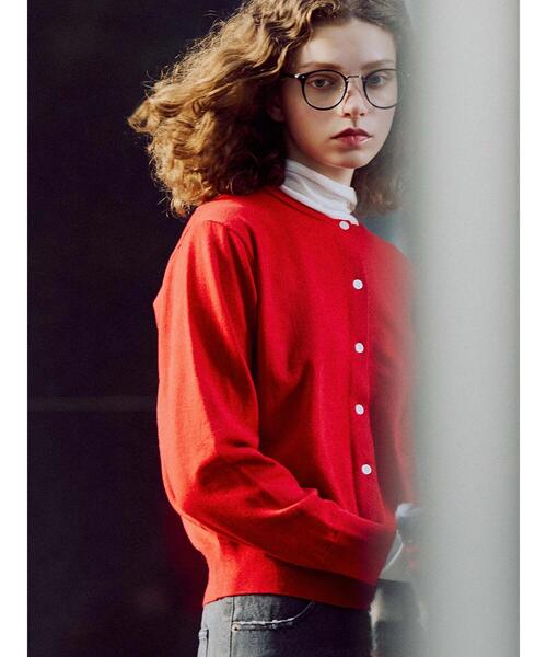 Lugnoncure（ルノンキュール）の「もちもちクルーネックカーディガン（カーディガン/ボレロ・レディース・ブラック/ブルー/ベージュ/レッド・F）」の5枚目の写真