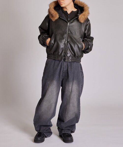 WHO'S WHO gallery（フーズフーギャラリー）の「【2way/ファー取り外し可能】ヴィンテージライクレザーファーフードブルゾン（ブルゾン・レディース・ブラック/ブラウン・SMALL/MEDIUM）」の16枚目の写真