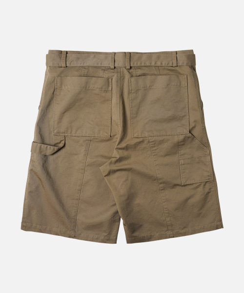 FRIZMWORKS（フリズムワークス）の「CHINO BELTED WORK BERMUDA SHORTS _ TAN（その他パンツ・メンズ・その他・MEDIUM/LARGE/X-LARGE）」の2枚目の写真