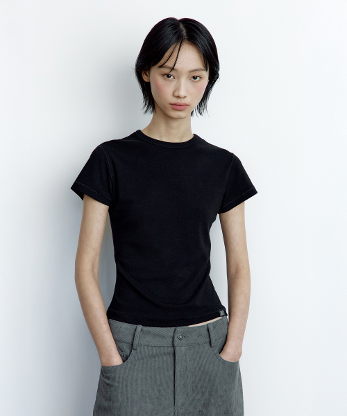 ROUGHNECK(ラフネック)の「アウトステッチソフトTシャツブラック(Tシャツ/カットソー・レディース・その他・SMALL/MEDIUM)」の9枚目の写真