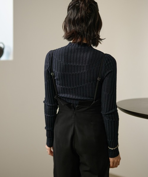 LAULEN(ローレン)の「random pattern off neck rib knit /ランダムパターンオフネックリブニット(ニット/セーター・レディース・ネイビー/オートミール/ブラック・FREE)」の9枚目の写真