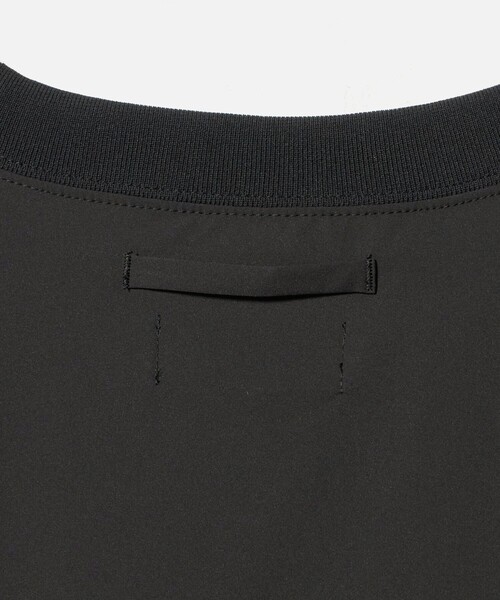 UNITED ARROWS & SONS by DAISUKE OBANA（ユナイテッドアローズアンドサンズバイダイスケオバナ）の「＜D.O UNITED ARROWS BY DAISUKE OBANA＞ TFT DLMN L/S CREW/ロングスリーブシャツ（Tシャツ/カットソー・メンズ・ダークグリーン/オリーブ/ライトグレー・XL/S/M/L）」の19枚目の写真