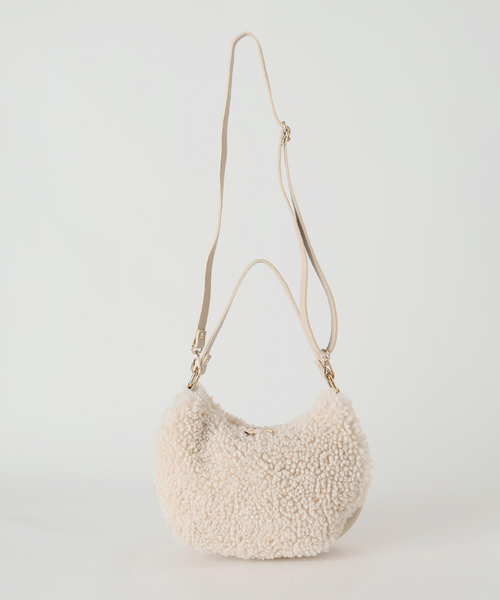 La TOTALITE（ラトータリテ）の「M Rose/エンメローズ ファーバッグ（ショルダーバッグ・レディース・ブラック/アイボリー・FREE）」の18枚目の写真