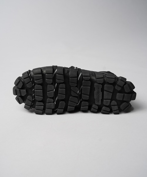 MAISON SPECIAL(メゾンスペシャル)の「《UNISEX》【SPECIAL SHOES FACTORY COLLABORATION】Rattling Sole Low-cut Sneakers/ラトリングソールローカットスニーカー【MAISON SPECIAL/メゾンスペシャル】(スニーカー・メンズ・その他1/ブラック・28.5/26.5/27.5/25.5)」の6枚目の写真