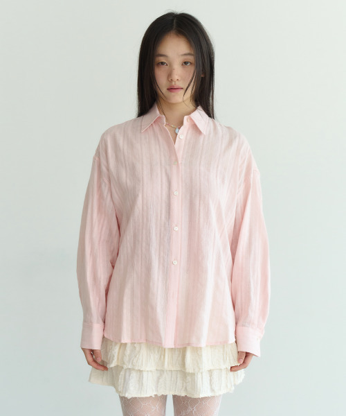 FUN FROM FUN(ファンフロムファン)の「EYELET OVERFIT SHIRTS, PEACH(シャツ/ブラウス・レディース・その他・OS)」の4枚目の写真