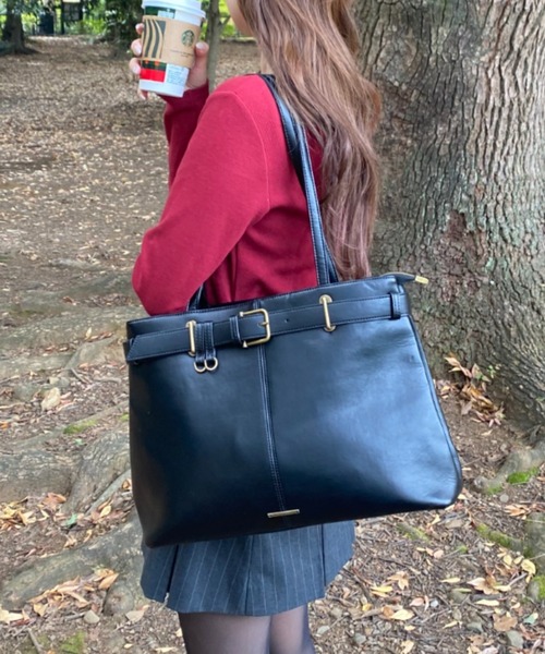 RAY CASSIN（レイカズン）の「【A4対応】ベルト付トートバッグ（トートバッグ・レディース・ブラウン/ブラック/ベージュ・FREE）」の2枚目の写真