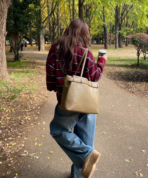 RAY CASSIN（レイカズン）の「【A4対応】ベルト付トートバッグ（トートバッグ・レディース・ブラウン/ブラック/ベージュ・FREE）」の15枚目の写真