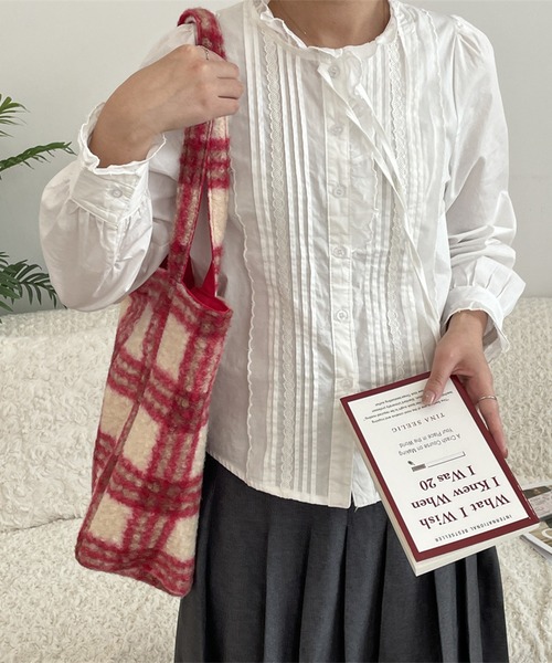 IRADOWL(アイラドール)の「ボア素材マルチ柄トートバッグ(トートバッグ・レディース・B/A/C/D/E・FREE)」の20枚目の写真