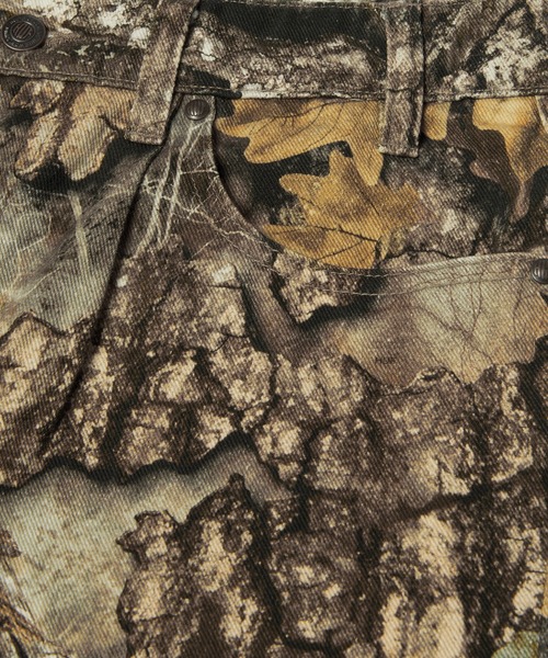 HUF（ハフ）の「HUF X REALTREE CROMER PANT（デニムパンツ・メンズ・カモフラージュ・28/30/32/34/36）」の8枚目の写真
