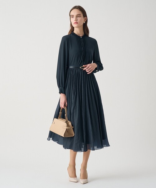 ANAYI（アナイ）の「【Eternal Line 2026】◇スクエアワンハンドルバッグ（ハンドバッグ・レディース・オフホワイト/グレイッシュベージュ/ブラック・FREE）」の17枚目の写真