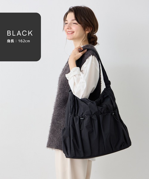 Rosemadame(ローズマダム)の「マザーズバッグ ショルダー 大容量|軽量 12ポケット 保温保冷 肩ラク設計(楽ショルPlus)(ショルダーバッグ・レディース・ライトグリーン/グレー/ブラック・FREE)」の7枚目の写真