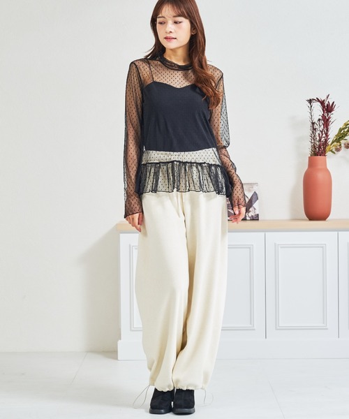 MISCH MASCH(ミッシュマッシュ)の「ZOZO限定 ドットシアー裾フリルハイネックプルオーバー(Tシャツ/カットソー・レディース・ホワイト/ブラック・フリ-)」の11枚目の写真