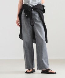 upper hights / THE NIECE MIDRISE デニムパンツ〈SUMI〉