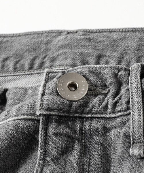 Demi-Luxe BEAMS（デミルクス ビームス）の「upper hights / THE NIECE MIDRISE デニムパンツ〈SUMI〉（デニムパンツ・レディース・グレー系その他・24/23/22）」の15枚目の写真