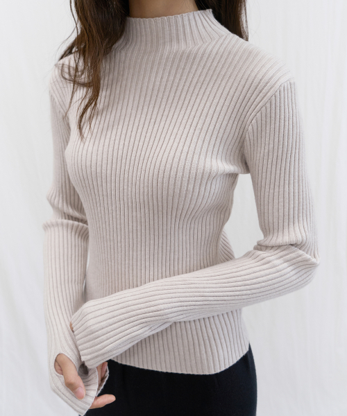 JULIAPEPE(ジュリアペペ)の「Half-neck Knit Pullover (Beige)(ニット/セーター・レディース・ベージュ・FREE)」の1枚目の写真