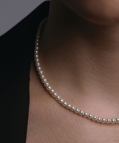 CENE(セネ)の「【CENE】セネ/ベーシックミディアムパールネックレス/37cm(ネックレス・レディース・ゴールド/シルバー・FREE)」の4枚目の写真