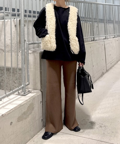 ISOOK（アイスー）の「リラックスニットワイドスリットパンツ(chiica select) / ニットパンツ リラックスパンツ ロング フレア ウエストゴム ブラウン ベージュ（その他パンツ・レディース・ベージュ/ブラウン・FREE）」の4枚目の写真