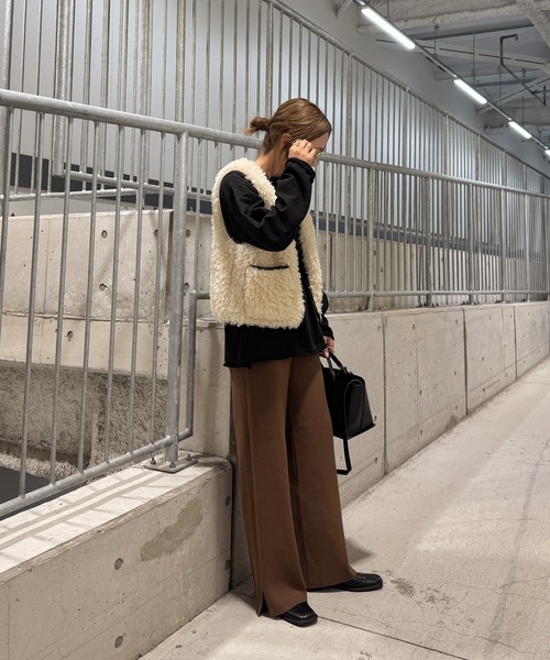 ISOOK（アイスー）の「リラックスニットワイドスリットパンツ(chiica select) / ニットパンツ リラックスパンツ ロング フレア ウエストゴム ブラウン ベージュ（その他パンツ・レディース・ベージュ/ブラウン・FREE）」の9枚目の写真