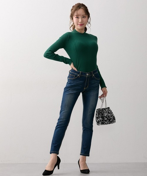 Nissen glamor(ニッセングラマー)の「【大きい胸専用】ぴったりシルエットプチハイニット(ニット/セーター・レディース・ブラック/グリーン・L/LL/3L/M)」の22枚目の写真
