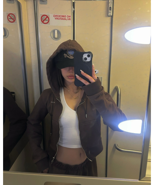 MINA SONG(ミナソン)の「BASIC ZIP UP HOODIE - ESPRESSO(パーカー・レディース・その他・FREE)」の4枚目の写真