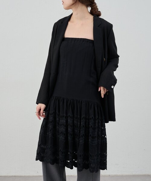 SHENERY（シーナリー）の「スカラップレーススカート（スカート・レディース・ブラック/オフホワイト・36/38）」の2枚目の写真