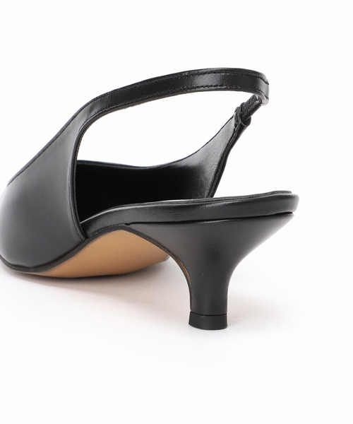 Noble（ノーブル）の「《・NOBLE別注》オリジナルバックストラップヒール（パンプス・レディース・ベージュ/ブラック・22.5cm/23cm/23.5cm/24cm/24.5cm/25cm）」の13枚目の写真