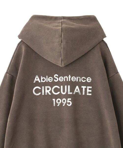 CRAFT STANDARD BOUTIQUE（クラフトスタンダードブティック）の「スノーウォッシュボンディング裏毛バックロゴパーカー（スウェット・メンズ・ブラック/グレイッシュベージュ/ブラウン・M/L/XL）」の19枚目の写真