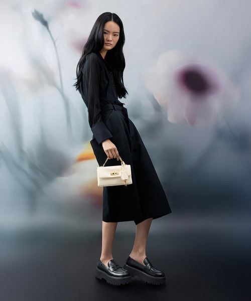 Kerry ケリー ウォレットオンチェーン（財布）｜CHARLES & KEITH