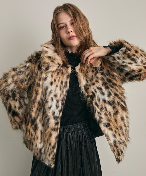 Clum(クルム)の「レオパードエコファーブルゾン(その他アウター・レディース・ベージュ系・SMALL/MEDIUM)」の6枚目の写真
