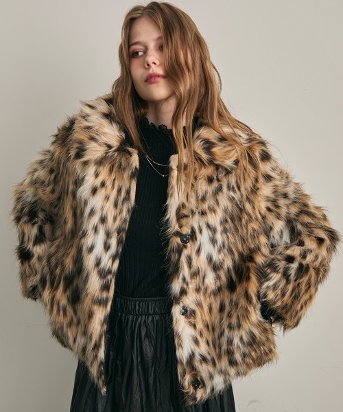 Clum(クルム)の「レオパードエコファーブルゾン(その他アウター・レディース・ベージュ系・SMALL/MEDIUM)」の7枚目の写真